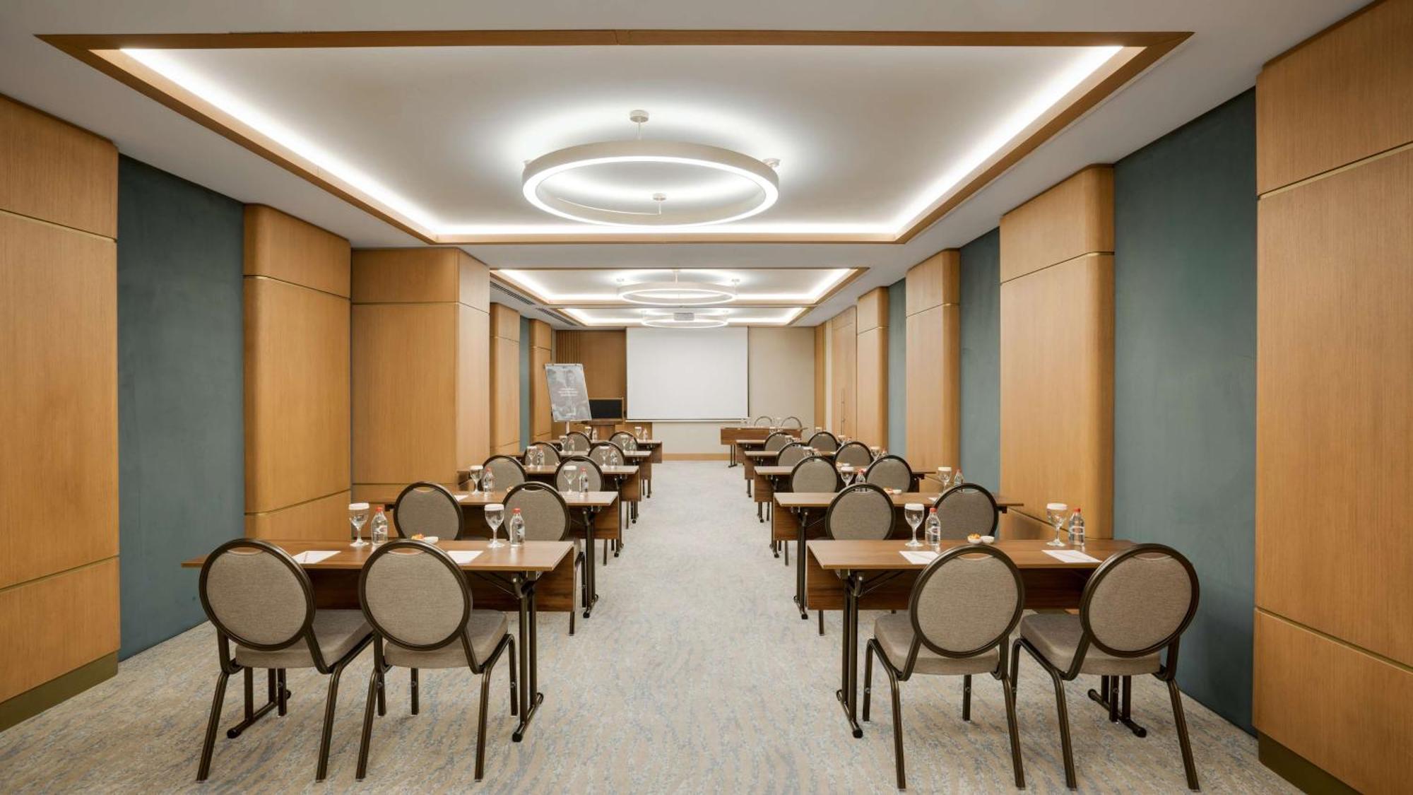 Radisson Hotel Istanbul Merter Buitenkant foto