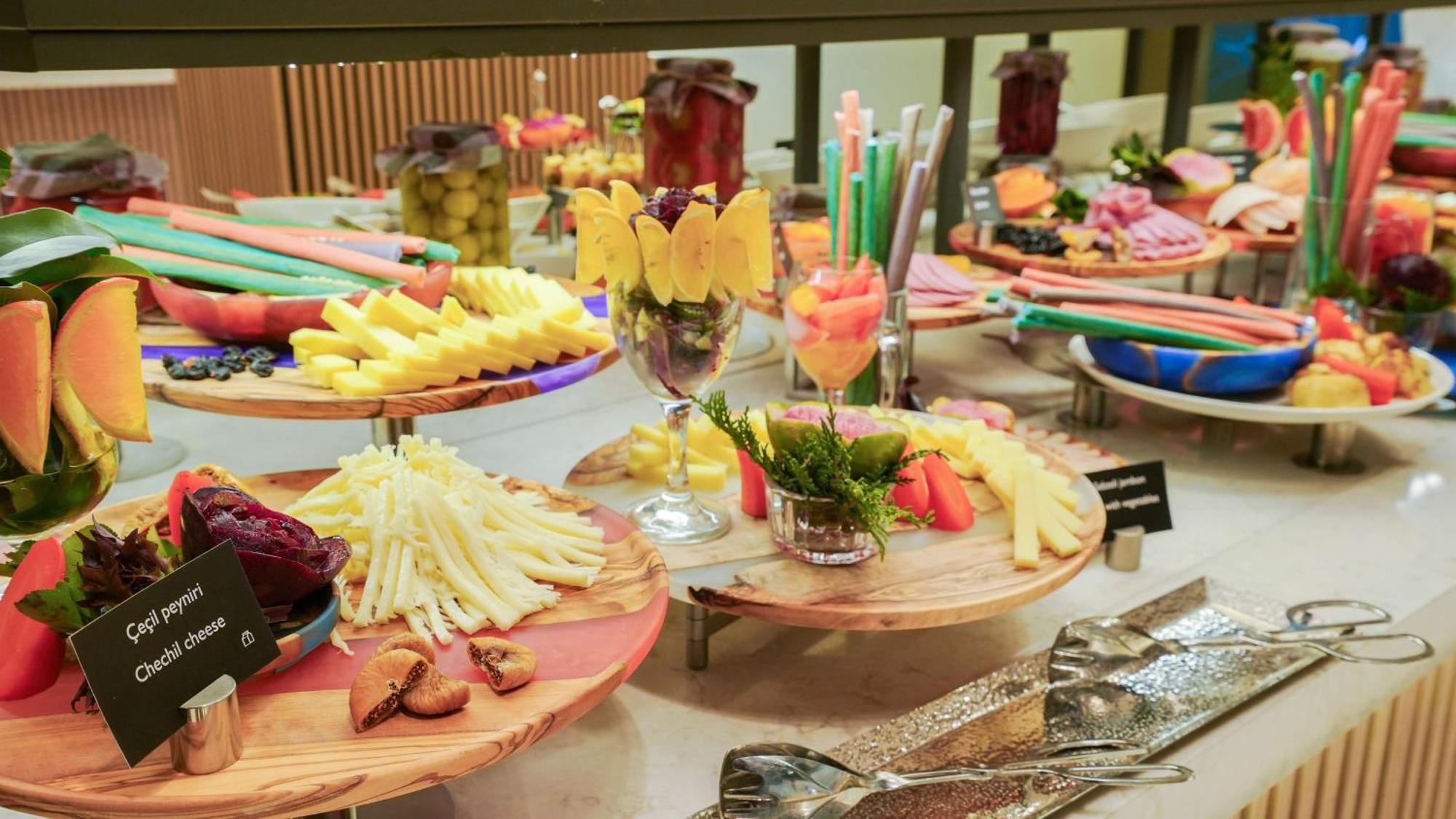 Radisson Hotel Istanbul Merter Buitenkant foto